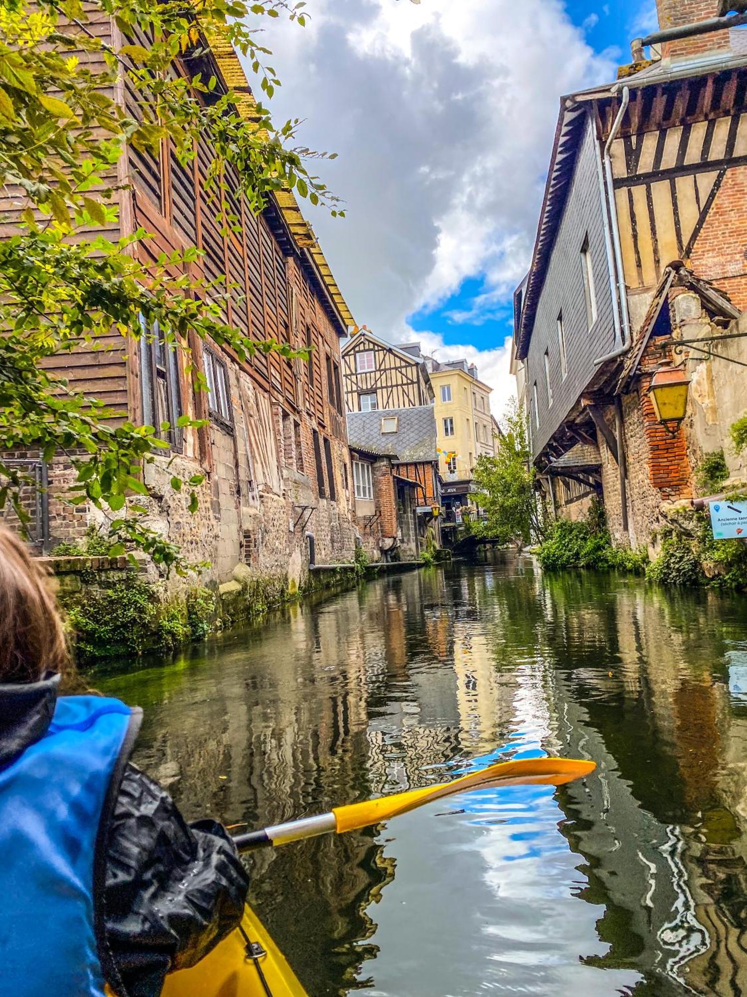 Ulysse By Kleidos - Charmant T2 Dans Le Centre De Pont-Audemer Exterior photo