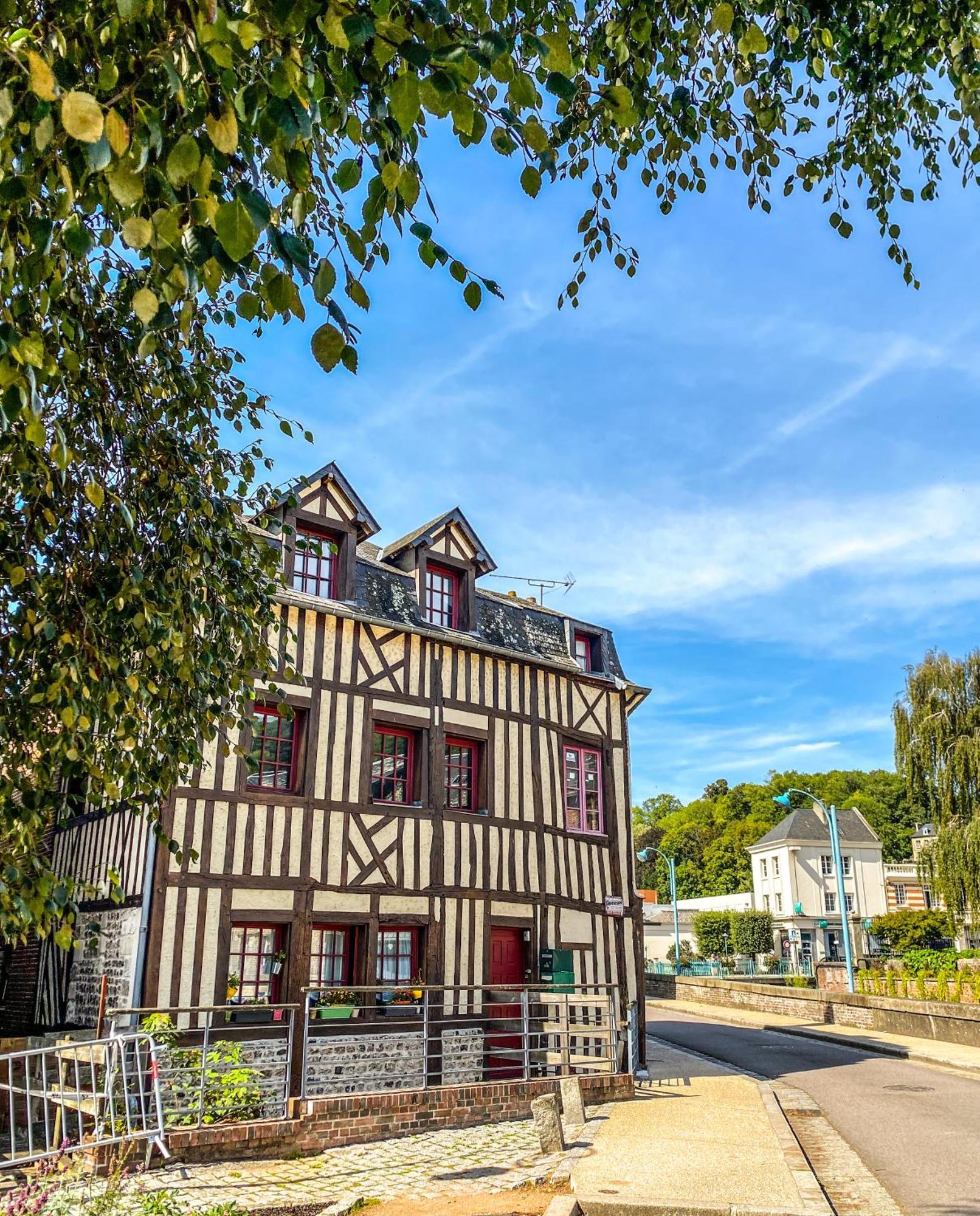 Ulysse By Kleidos - Charmant T2 Dans Le Centre De Pont-Audemer Exterior photo